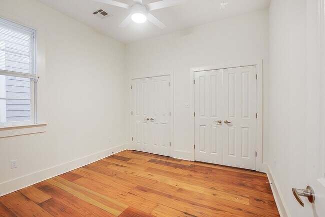 Building Photo - Single Family Modern Elegance in the Heart of Milan, New Orleans