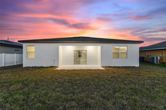 Building Photo - 115 Big Sioux Dr