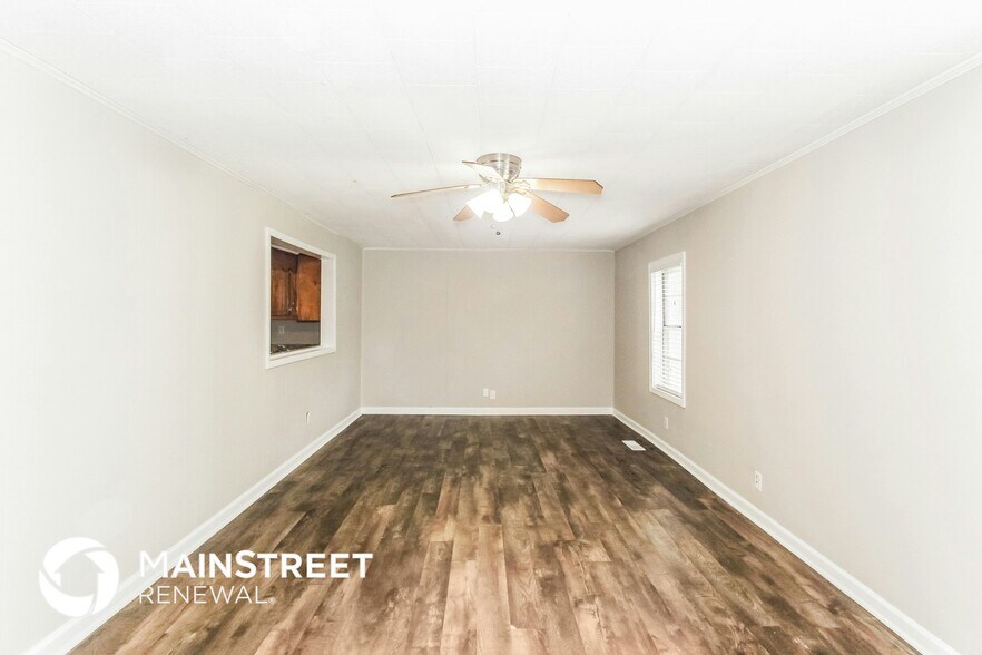 Building Photo - 2121 Mississippi Ave