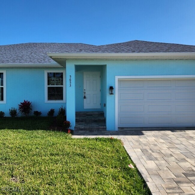 Building Photo - 5653 Genesee Pkwy