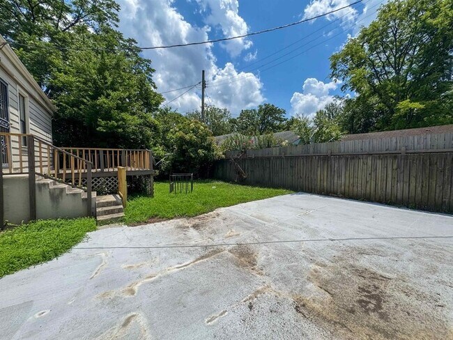 Building Photo - Nice Home For Rent