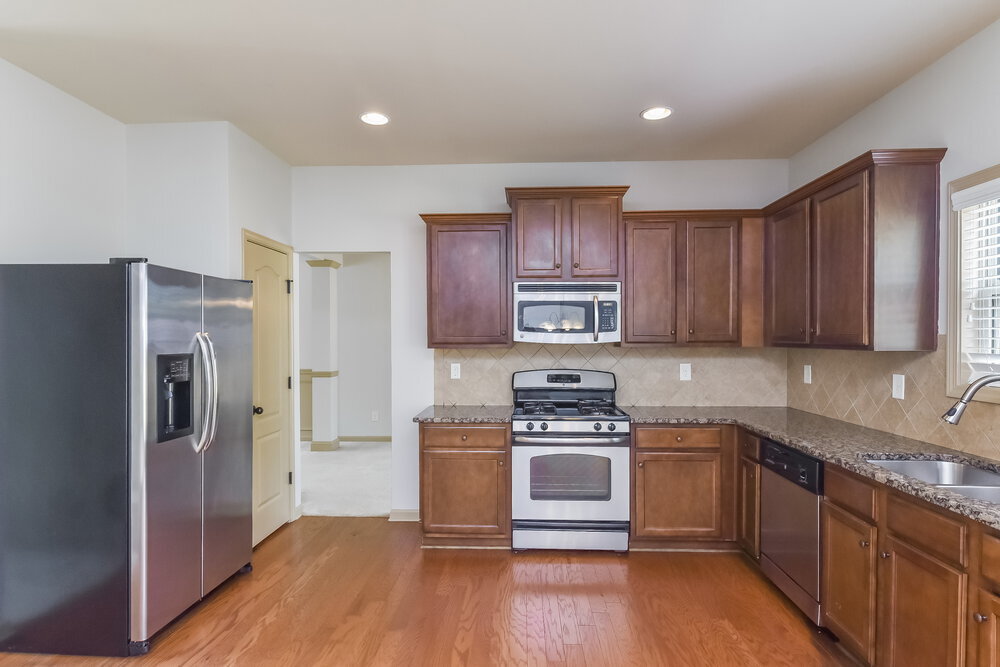 Building Photo - 3096 Montauk Hill Dr NE