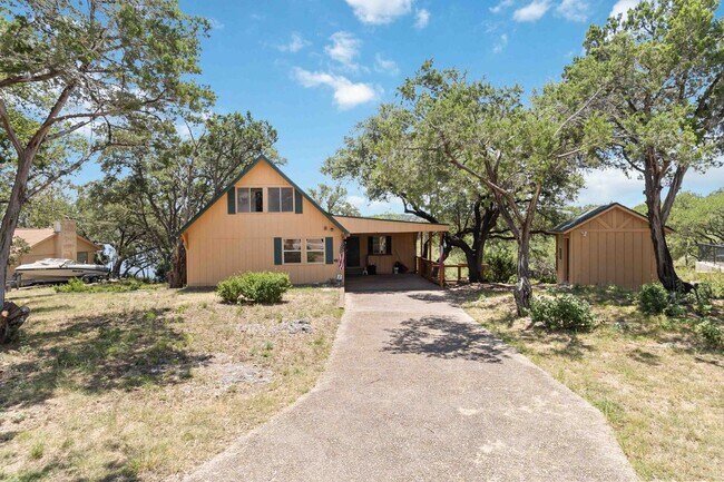 Primary Photo - 2676 Woodcrest Dr
