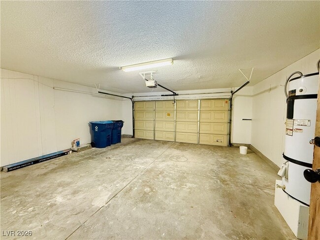 Building Photo - 3416 Cll Del Torre