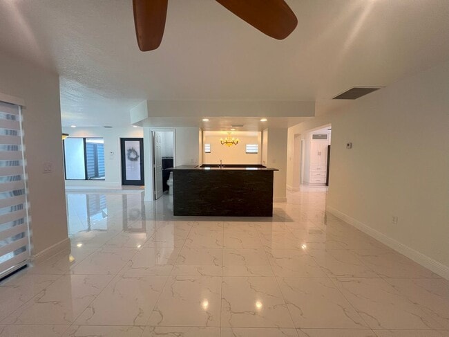 Building Photo - 8735 SW 54th Terrace