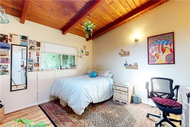Building Photo - 289 Ramona Dr