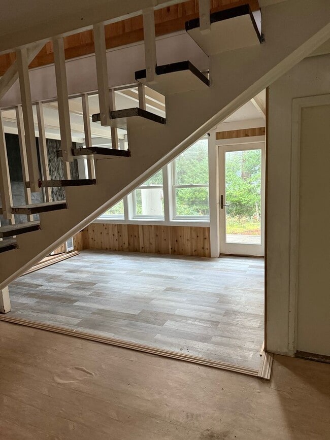 Building Photo - Spacious Two-Story with Country Kitchen and Low-Maintenance Yard