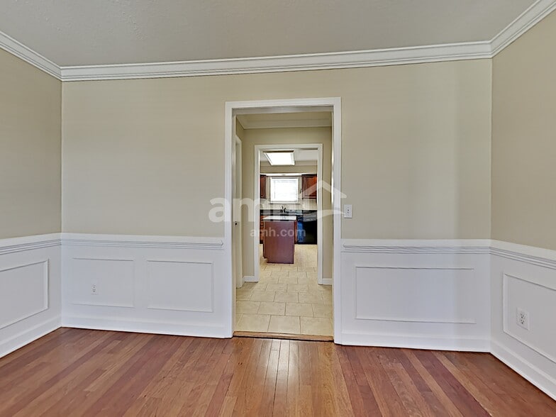 Building Photo - 1356 Pershing Hill Ln