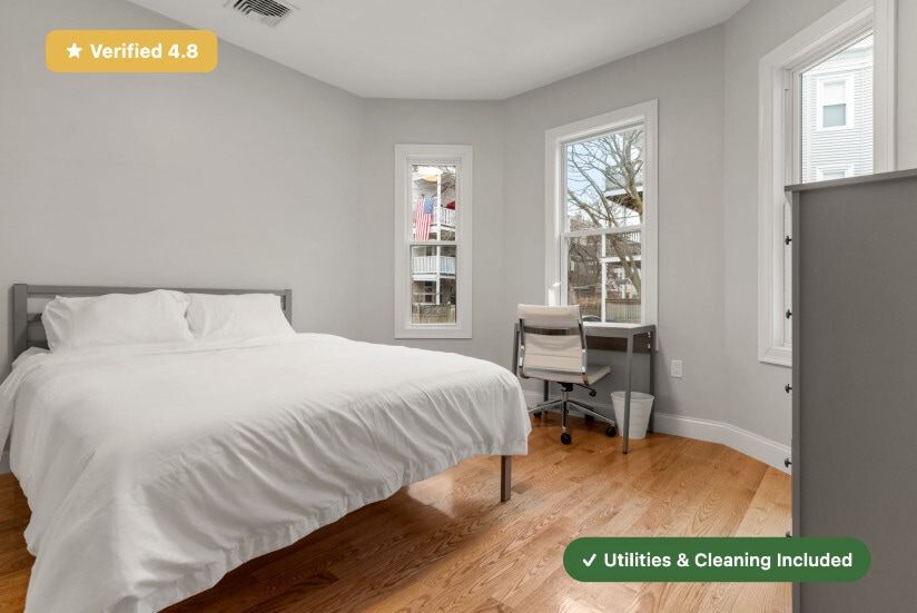 Building Photo - Furnished Bedroom with Private Bath in South Boston