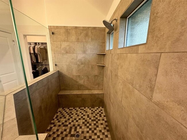 Building Photo - 12204 Perritos Pl