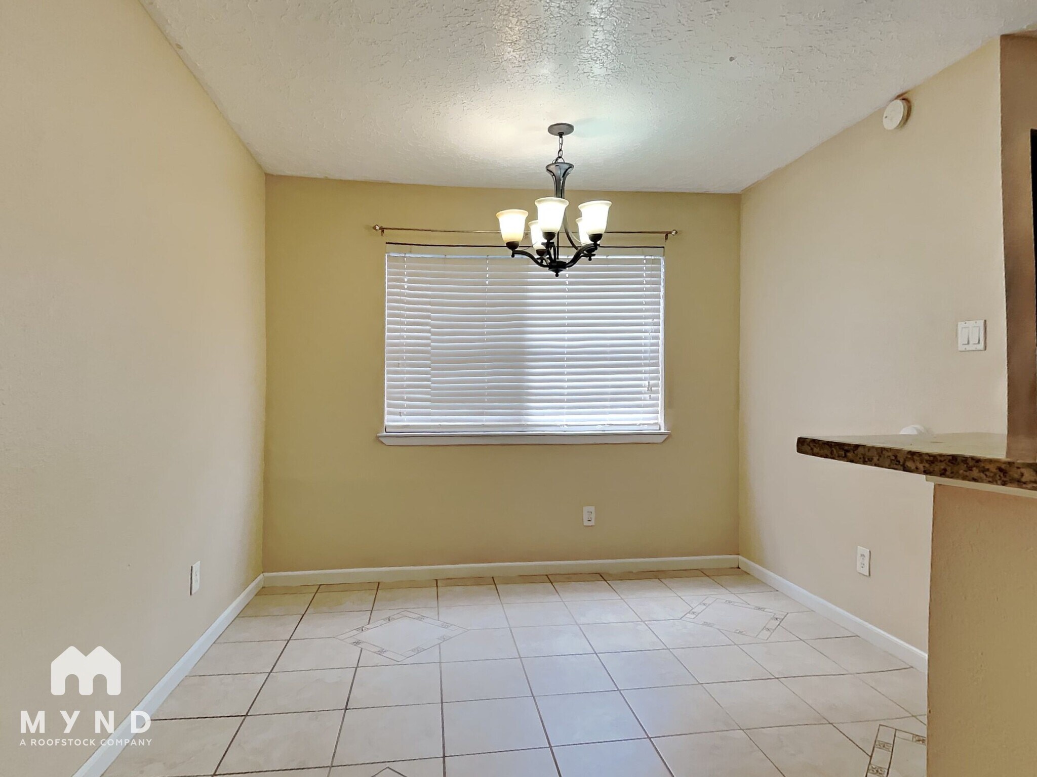 Building Photo - 726 Beechbend Dr