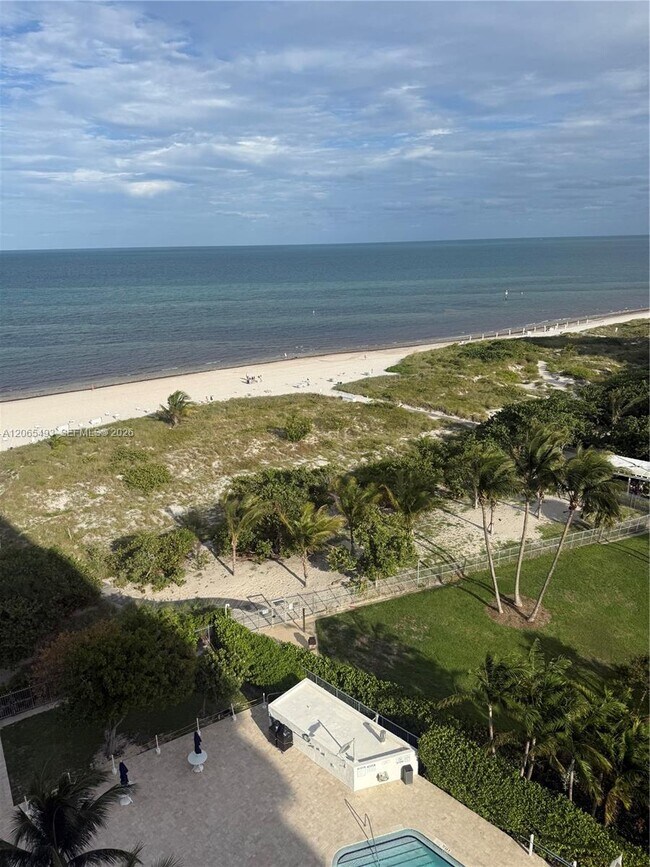 Building Photo - 177 Ocean Ln Dr