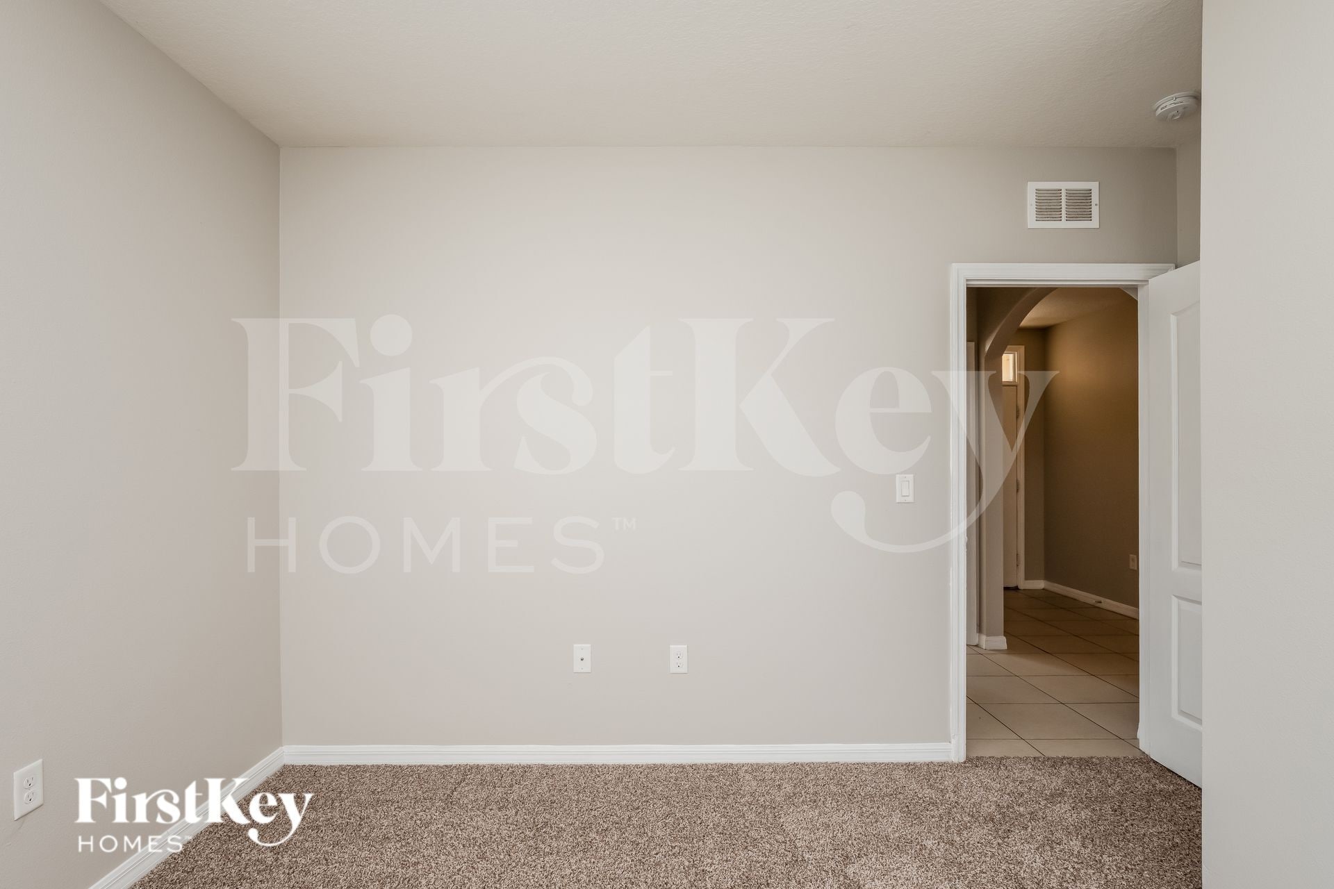 Building Photo - 6091 Grey Heron Dr