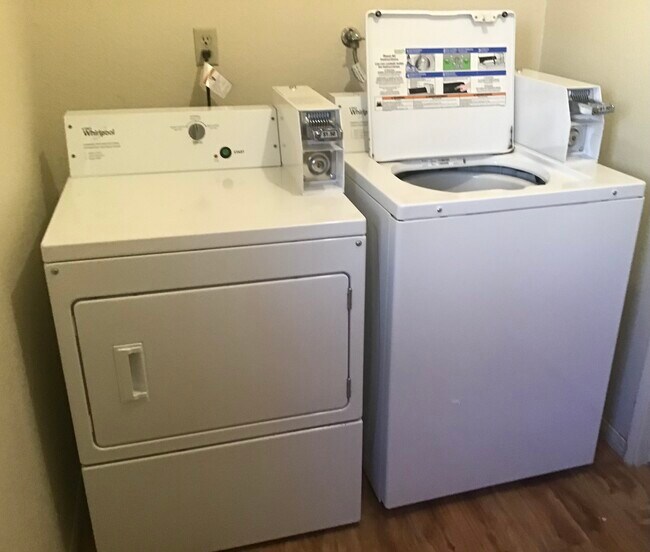 Laundry room - 4368 Marlborough Ave