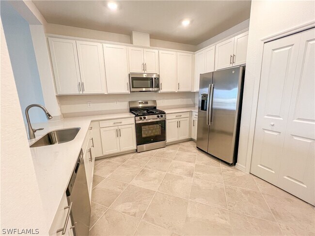 Building Photo - 14652 BALLAST Way