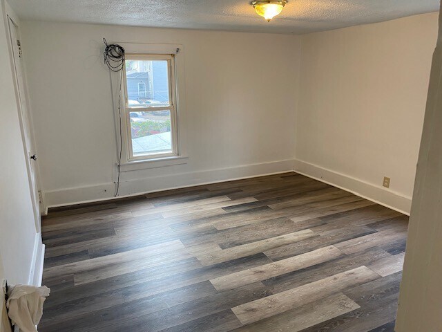 Building Photo - 1218 Lincoln Ave