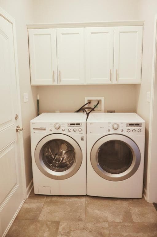 Building Photo - 205 Windcrest Cir