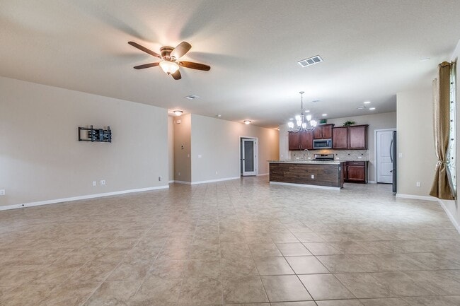 Building Photo - IMMACULATE 3bd/2ba/2gar/Office/Studay in Cobblestone Available NOW!