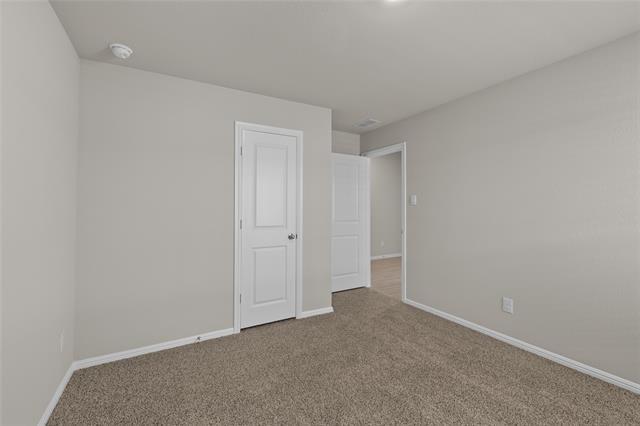 Building Photo - 552 Crestridge Dr N