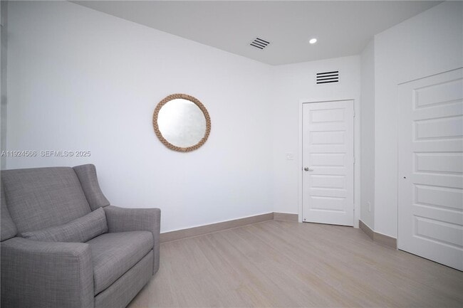 Building Photo - 8842 NW 161st Terrace