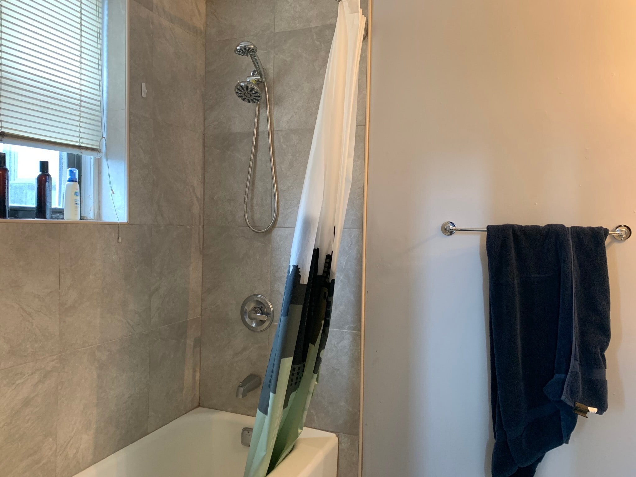 Building Photo - 466 Commonwealth Ave