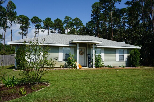 Building Photo - 3/2 in the Heart of Navarre