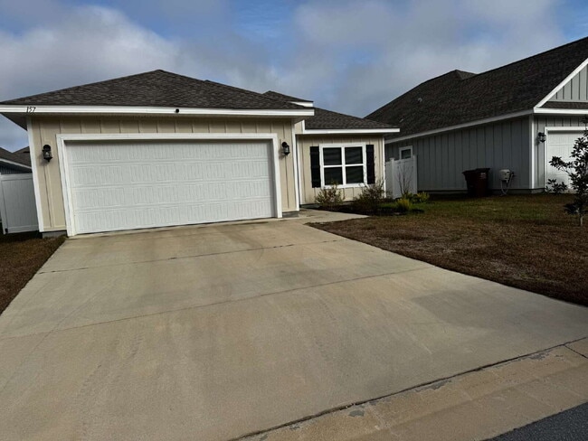 Building Photo - 157 Blooming Cv