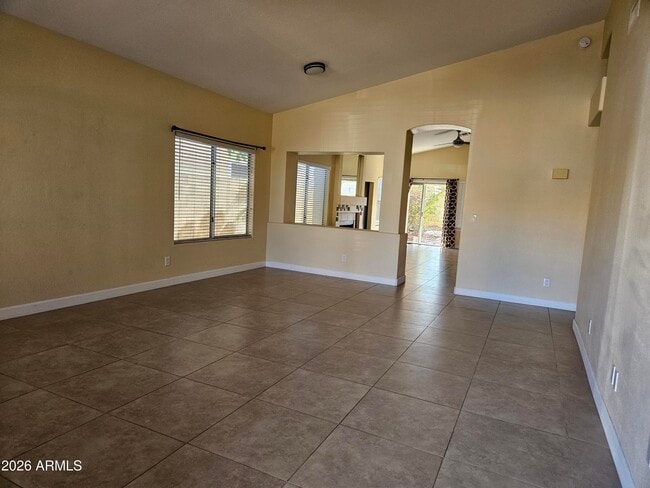 Building Photo - 4637 E Desert Cactus St