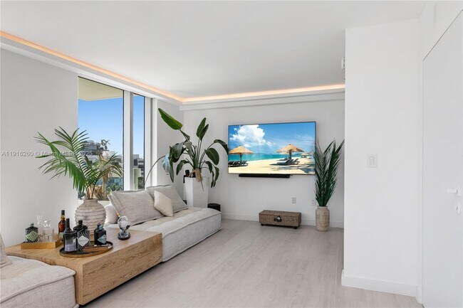 Building Photo - 1025 92nd St