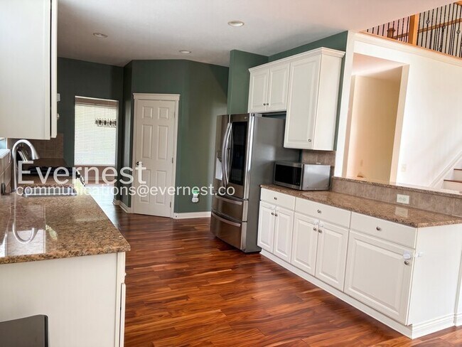 Building Photo - 7549 Ashley Meadow Dr