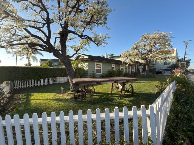 Building Photo - 2603 Phelan Ln