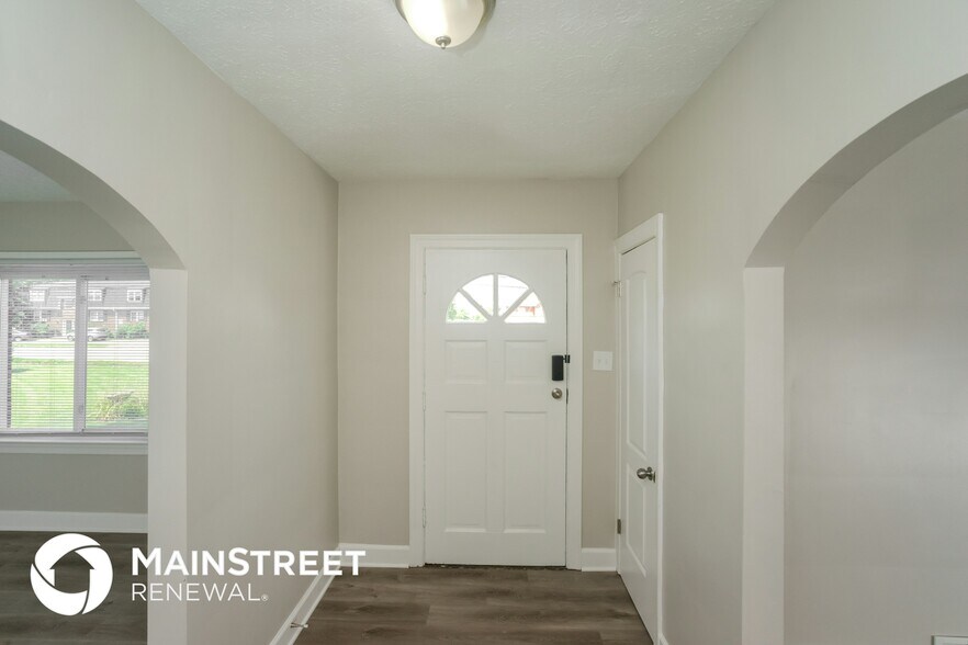 Building Photo - 4507 Fegenbush Ln