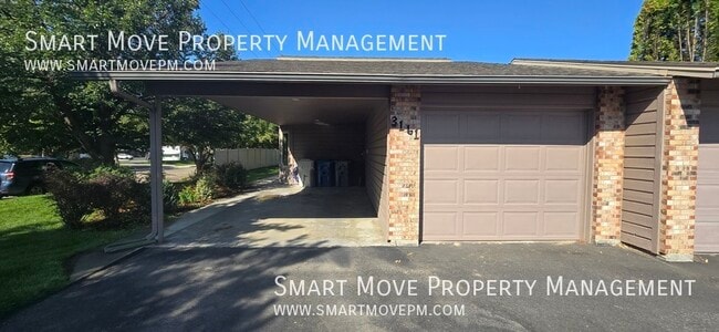 Primary Photo - 3161 W Catalina Ln