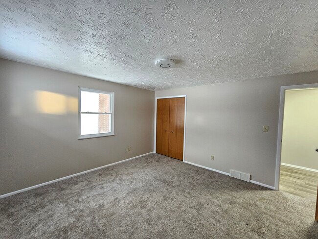 Bedroom 2 - 3589 Delmar Dr