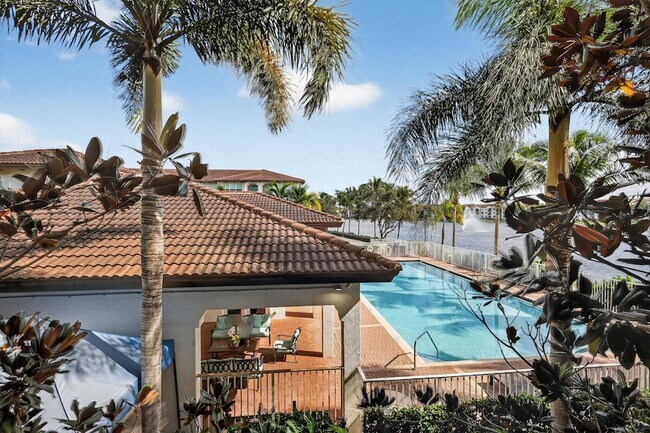 Building Photo - 2705 SW 119th Way