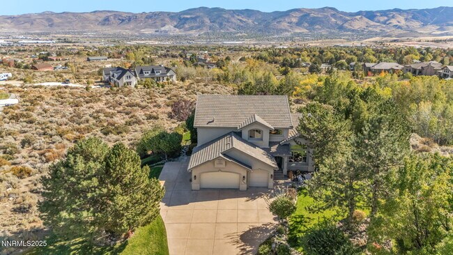Building Photo - 1520 Taos Ln
