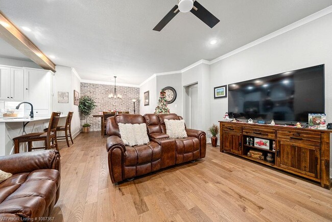 Building Photo - 9512 Shire Valley Ct