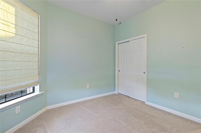 Building Photo - 1530 Hyssop Loop