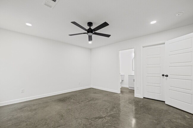 Building Photo - 848 Brandywine Blvd