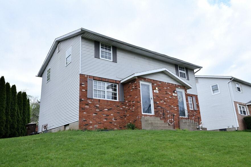 Building Photo - 1823 Koran Ave NW