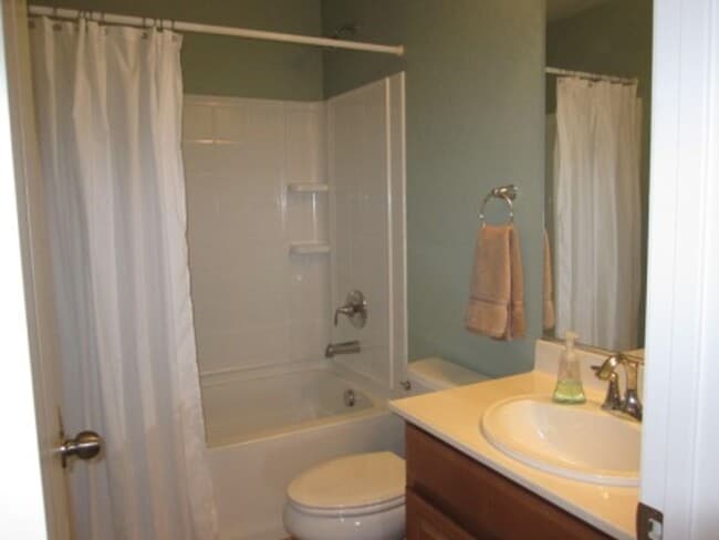 Building Photo - LILAC SQUARE