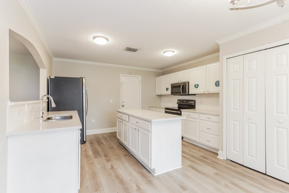 Building Photo - 30338 Rattana Ct