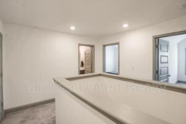 Building Photo - 2439 Sequoia Trail