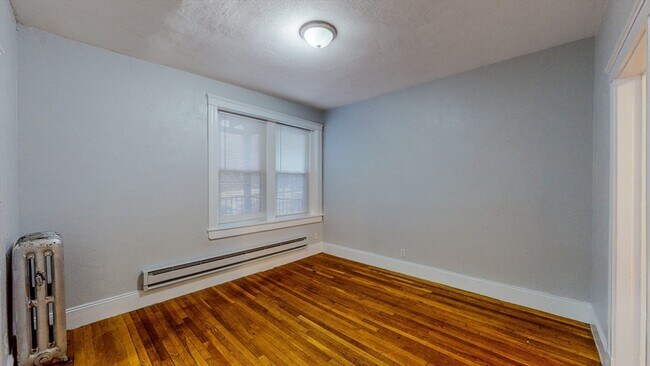 Building Photo - 12 American Legion Hwy