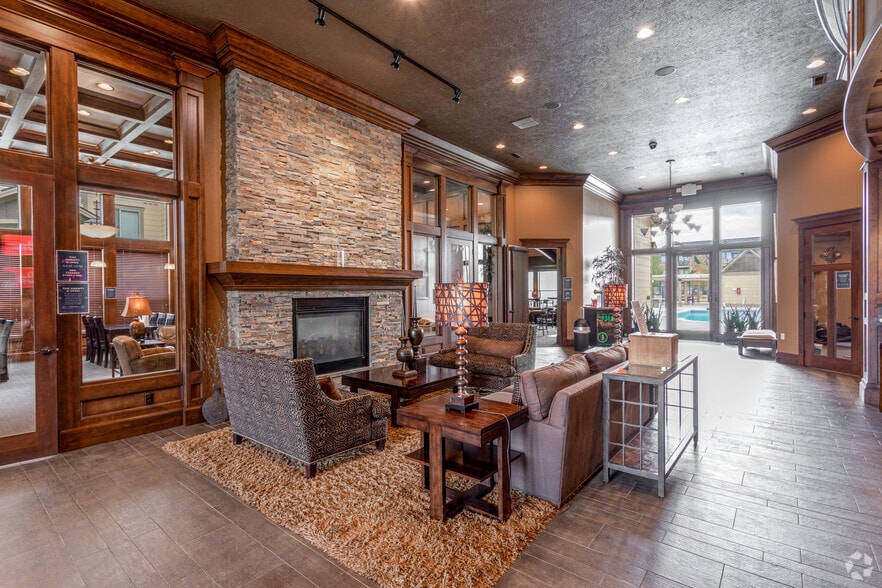 Clubhouse - Eagle Point