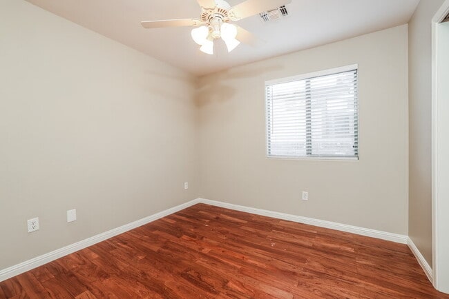 Building Photo - 3652 W Avenida Obregon