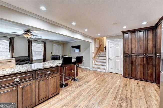 Building Photo - 2486 Rex Rd