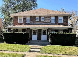 Building Photo - 818/820 N 47th St