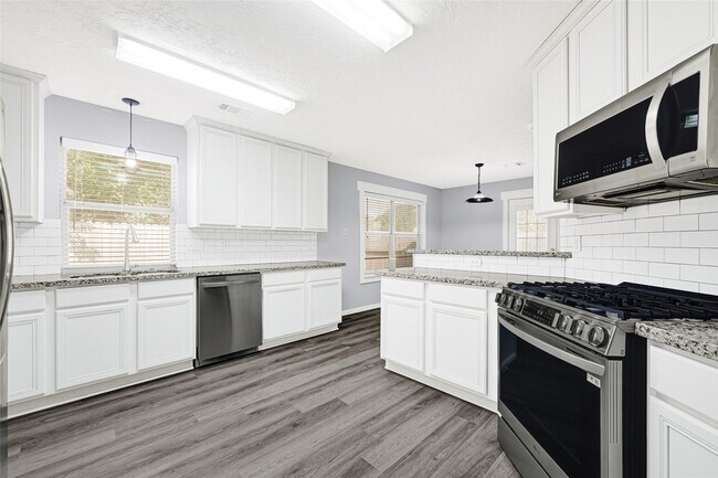 Building Photo - 4019 Bytrail Ct