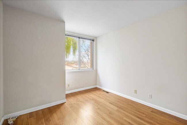 Building Photo - 3310 Fir Ave